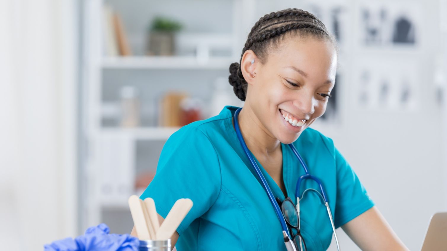Medicaid provider works online