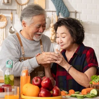 A young woman eats a healthy lunch 